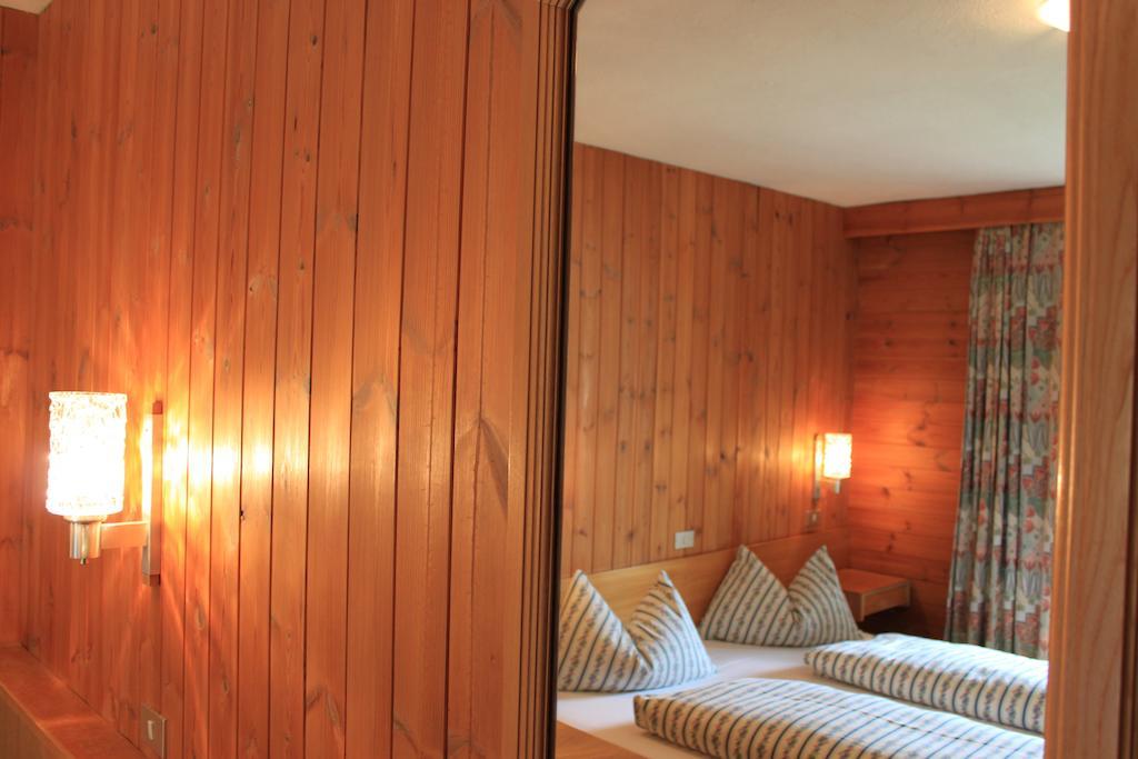 Hotel Alisander 3*